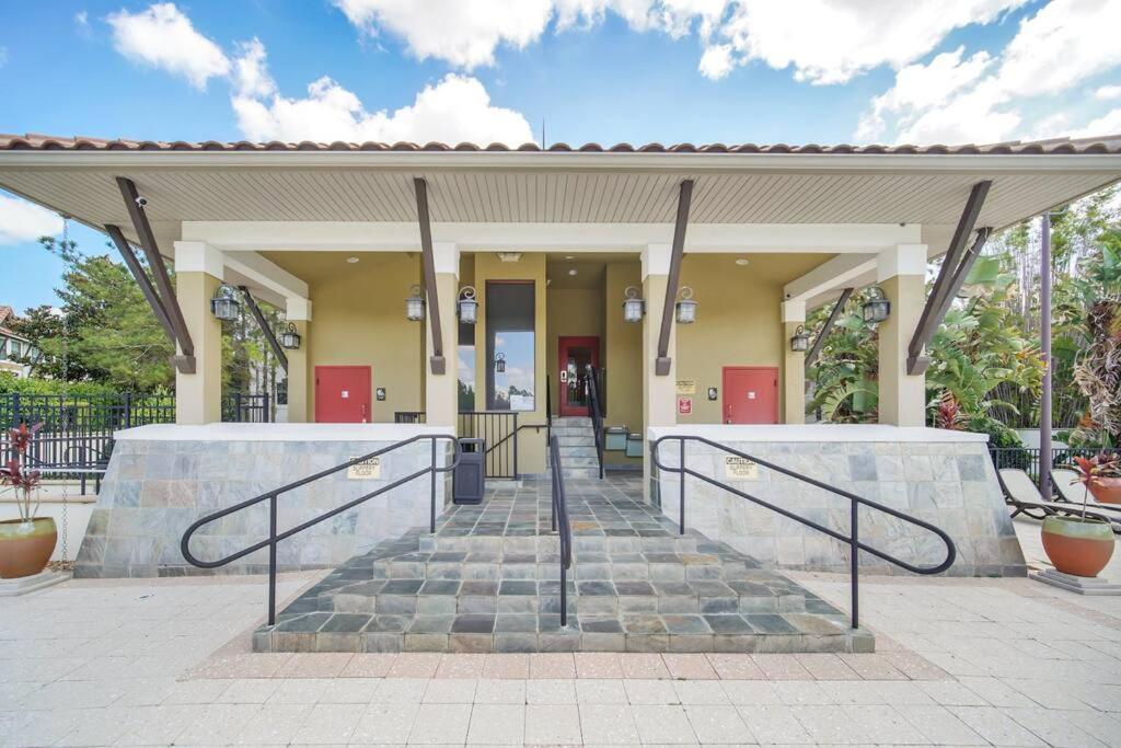 Cozy & Elegant 4Br Enchanted Townhouse - 1 Mile To Disney With Resort Pool, Gym, & Jacuzzi Orlando Eksteriør bilde
