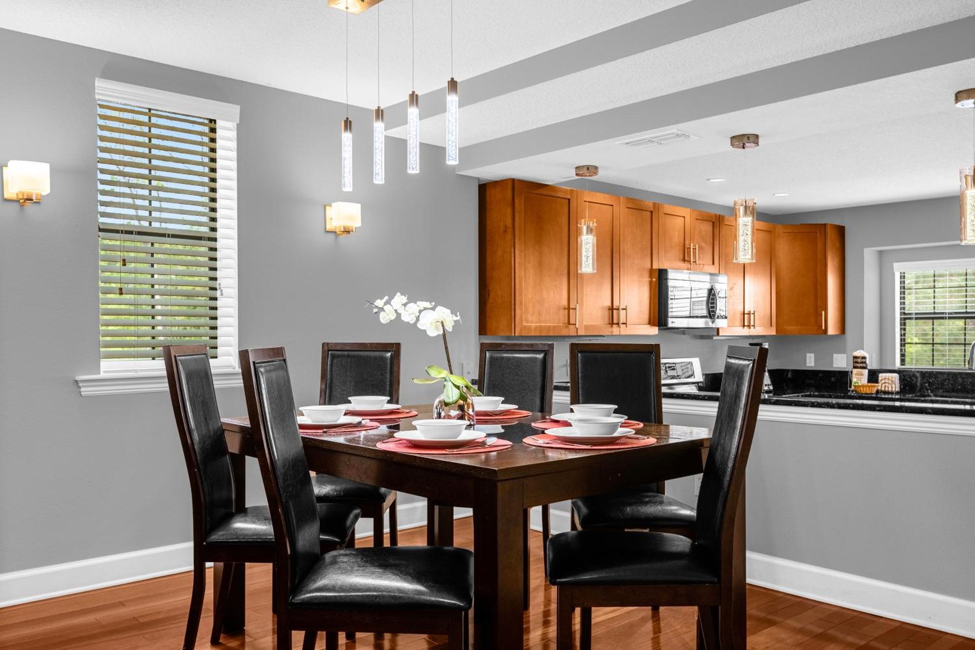 Cozy & Elegant 4Br Enchanted Townhouse - 1 Mile To Disney With Resort Pool, Gym, & Jacuzzi Orlando Eksteriør bilde