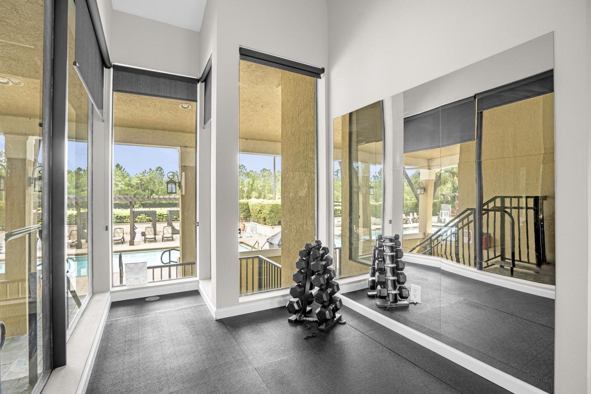 Cozy & Elegant 4Br Enchanted Townhouse - 1 Mile To Disney With Resort Pool, Gym, & Jacuzzi Orlando Eksteriør bilde