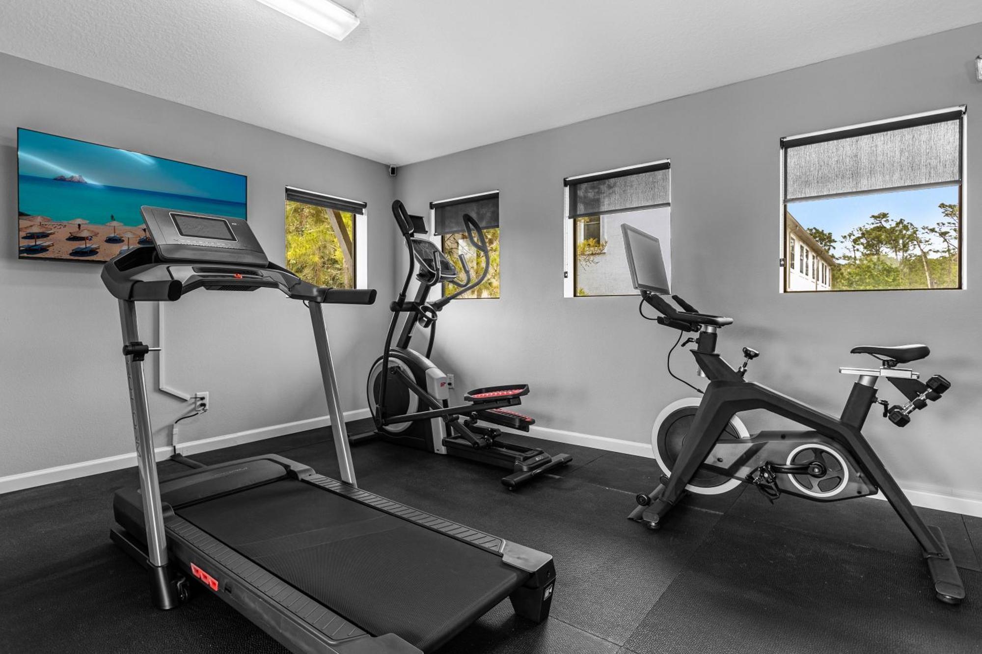 Cozy & Elegant 4Br Enchanted Townhouse - 1 Mile To Disney With Resort Pool, Gym, & Jacuzzi Orlando Eksteriør bilde