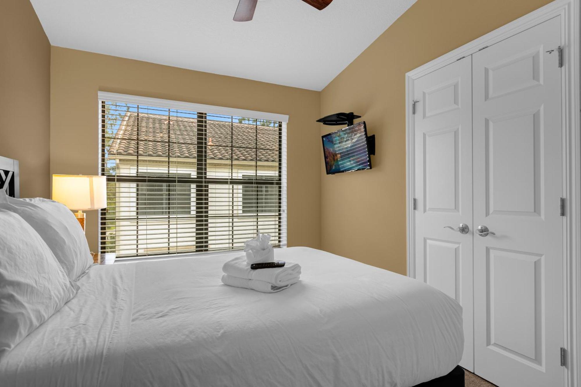 Cozy & Elegant 4Br Enchanted Townhouse - 1 Mile To Disney With Resort Pool, Gym, & Jacuzzi Orlando Eksteriør bilde