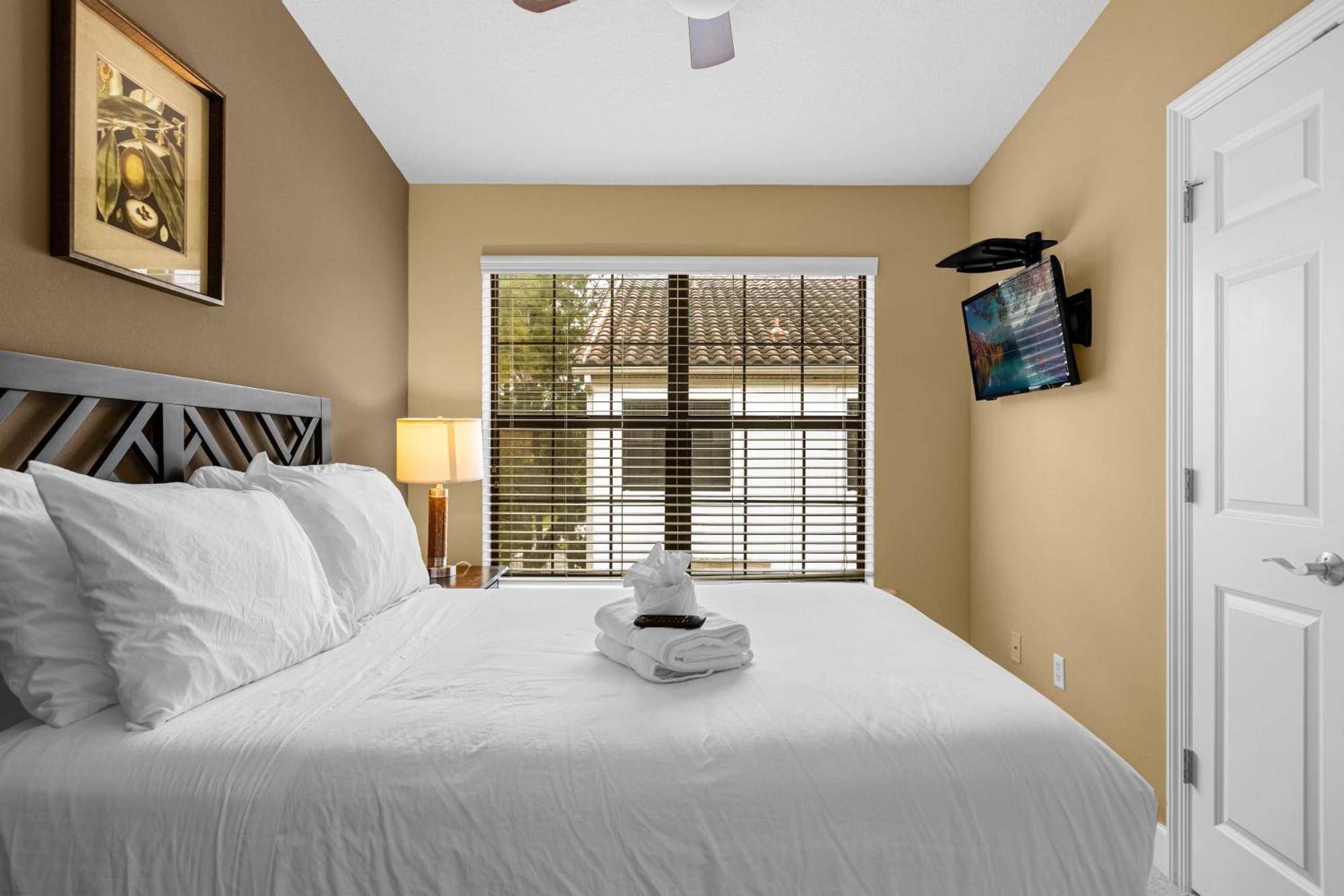 Cozy & Elegant 4Br Enchanted Townhouse - 1 Mile To Disney With Resort Pool, Gym, & Jacuzzi Orlando Eksteriør bilde